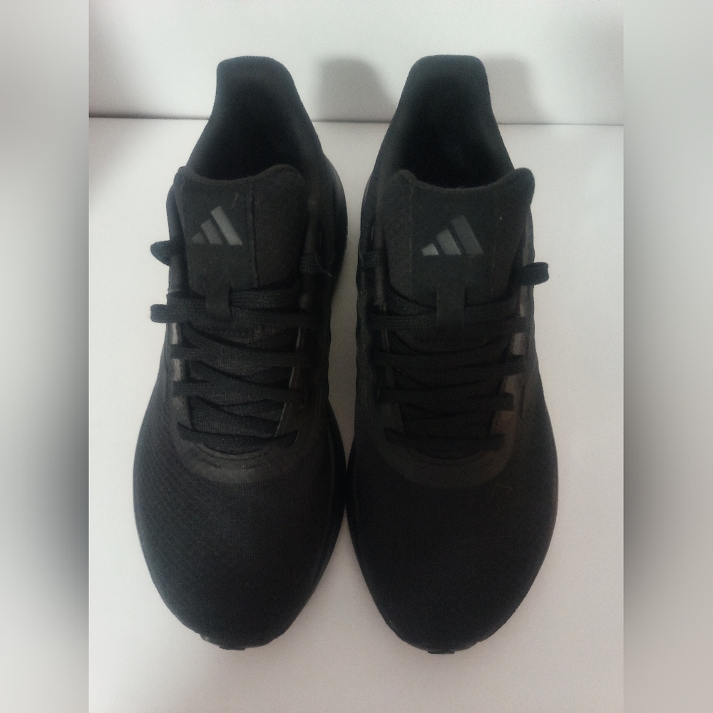 Adidas Run Falcon 3.0 / Size 8 Men